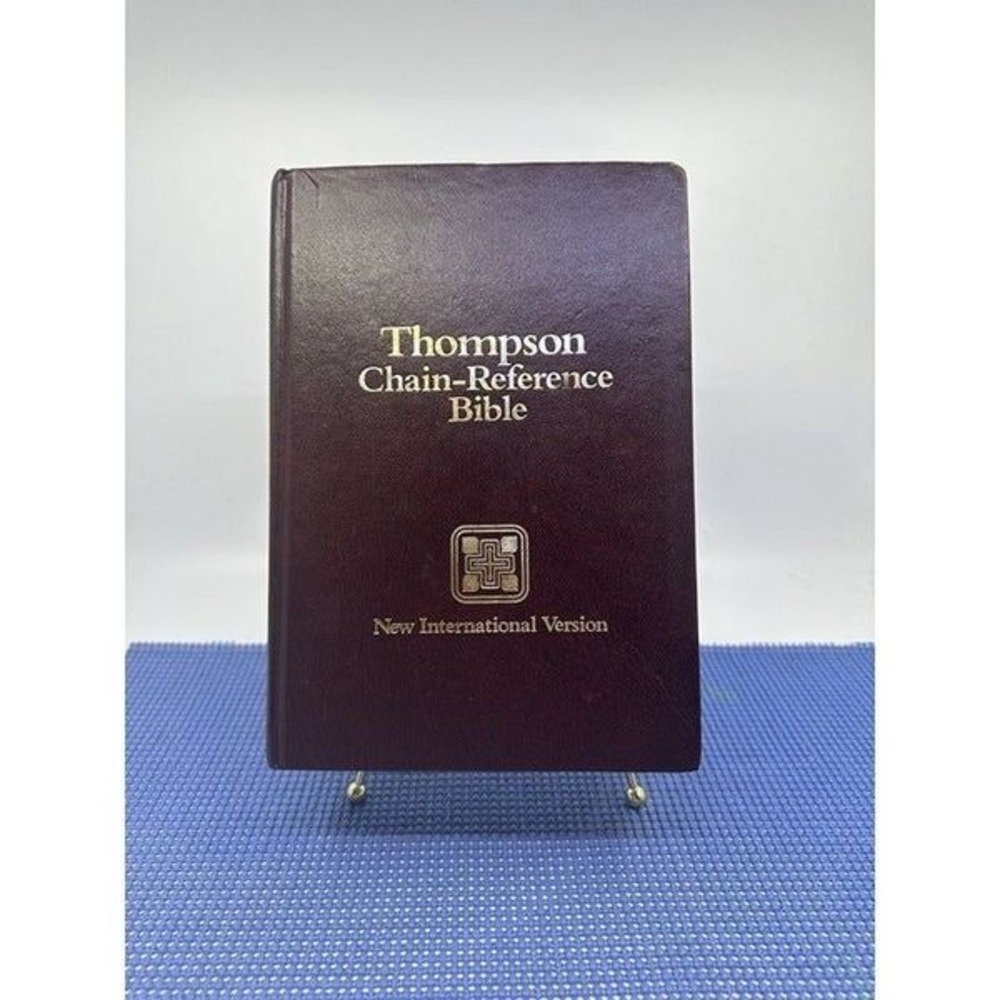 Thompson Chain-Reference Bible New International Version  1983 3RD. PRINTING